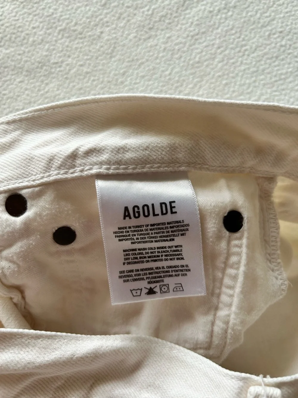 Agolde Ren High-Rise Wide-Leg Jeans in Fortune Cookie - Picture 6 of 6
